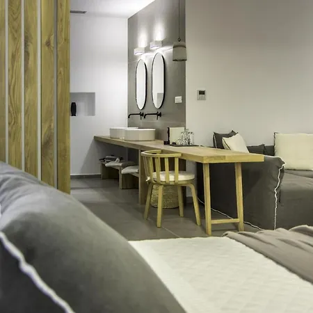 Oro Deluxe King Apartment